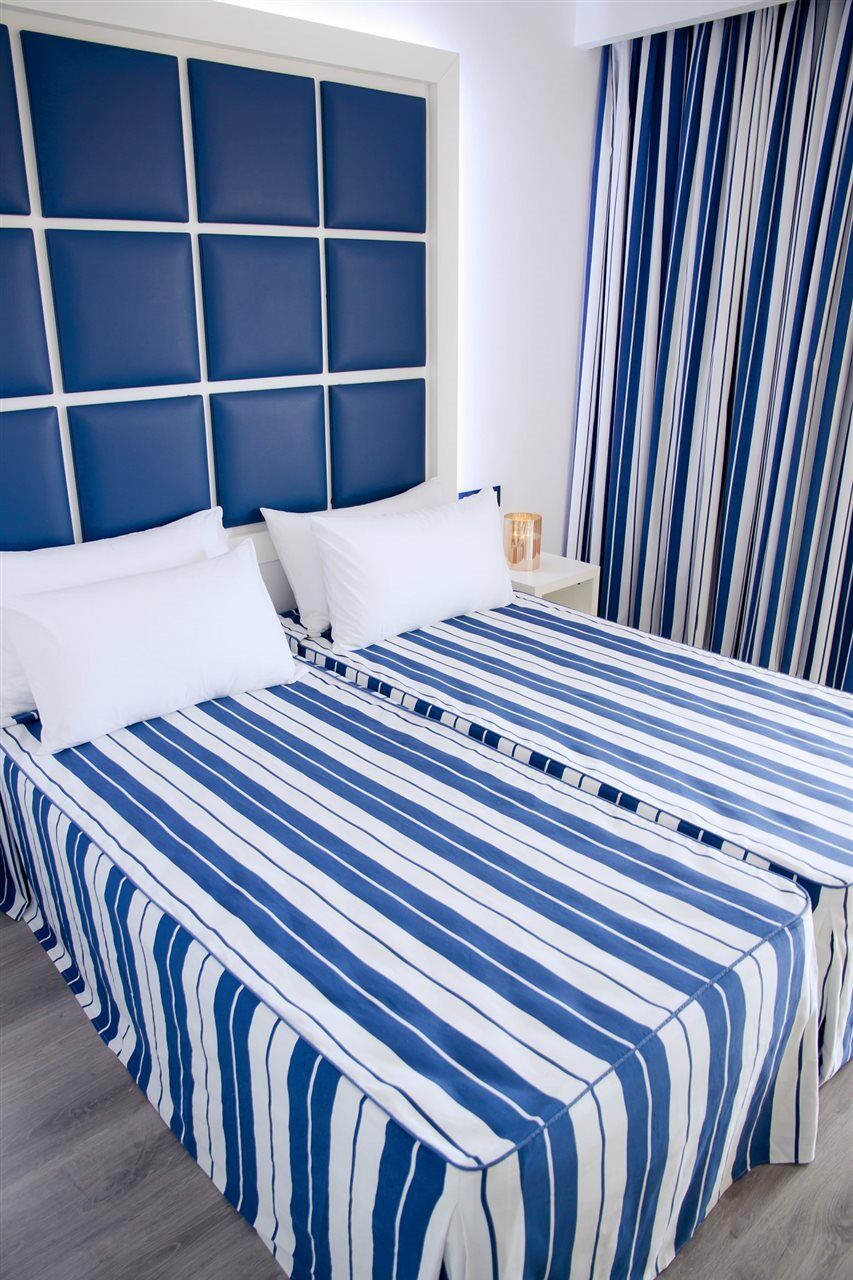 Alegria Sun Village 4*